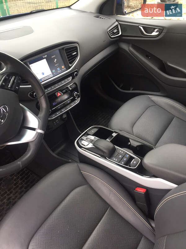 Хетчбек Hyundai Ioniq 2018 в Коломиї
