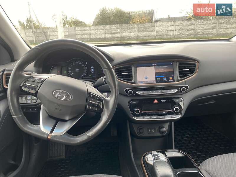 Хэтчбек Hyundai Ioniq 2017 в Харькове фото 5 Хэтчбек Hyundai Ioniq 2017 в Харькове