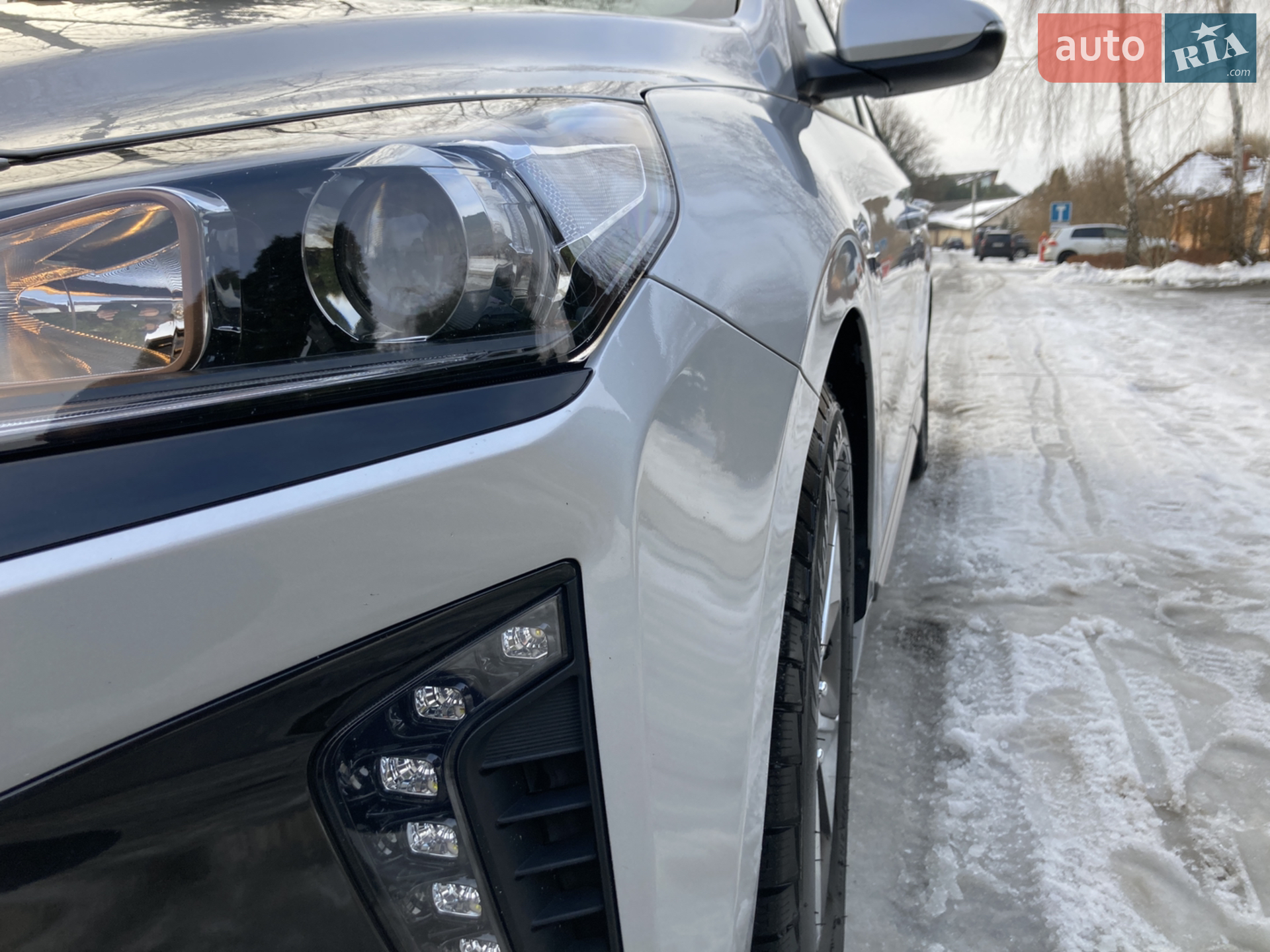 2019 Hyundai IONIQ - мініатюра 18