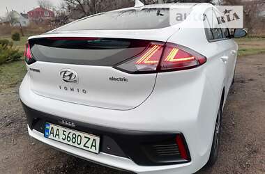 Ліфтбек Hyundai Ioniq 2021 в Переяславі