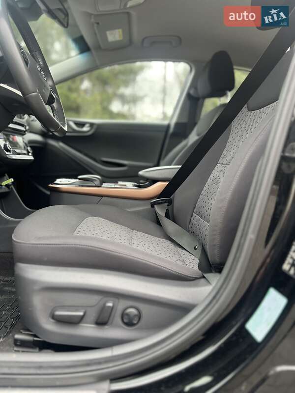 Хетчбек Hyundai Ioniq 2017 в Тернополі