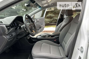 Лифтбек Hyundai Ioniq 2021 в 