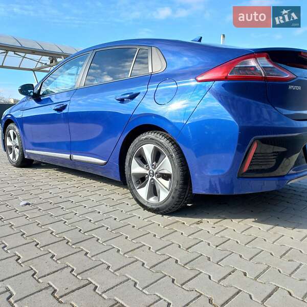 Хетчбек Hyundai Ioniq 2018 в Летичіві