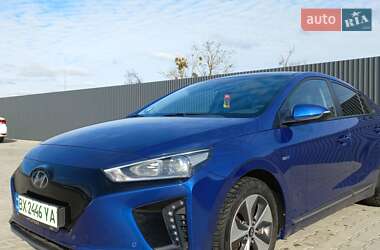 Хэтчбек Hyundai Ioniq 2018 в 