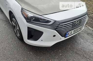 Хетчбек Hyundai Ioniq 2017 в Києві