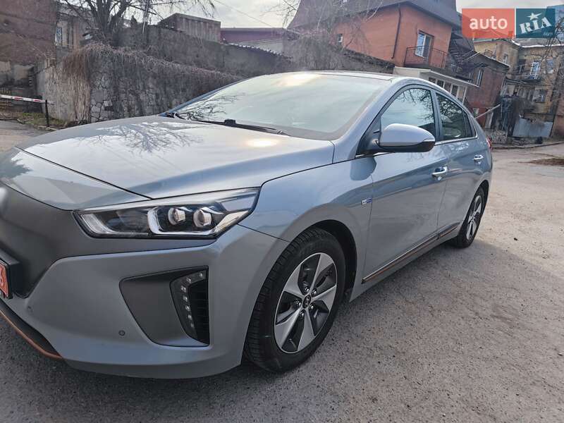 Хэтчбек Hyundai Ioniq 2017 в Днепре