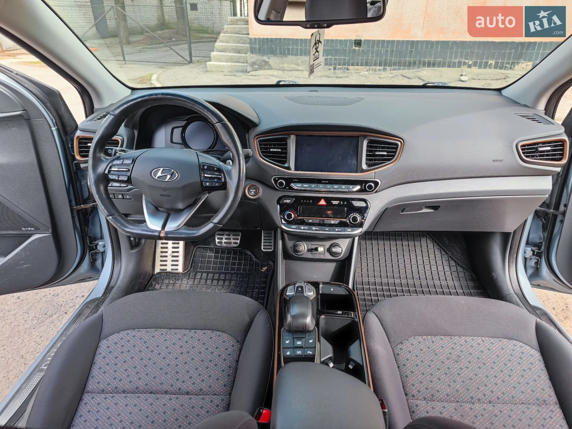 2017 Hyundai IONIQ - мініатюра 18