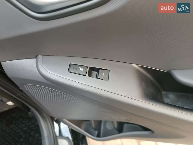Хетчбек Hyundai Ioniq 2018 в Києві