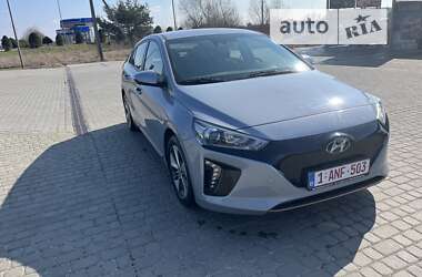 Хэтчбек Hyundai Ioniq 2018 в Жовкве