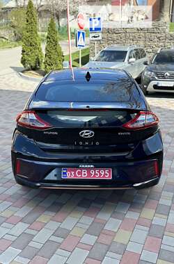 Хетчбек Hyundai Ioniq 2017 в Хмельницькому