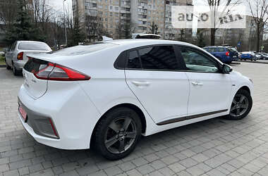 Хетчбек Hyundai Ioniq 2017 в Львові