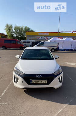 Хэтчбек Hyundai Ioniq 2017 в Житомире