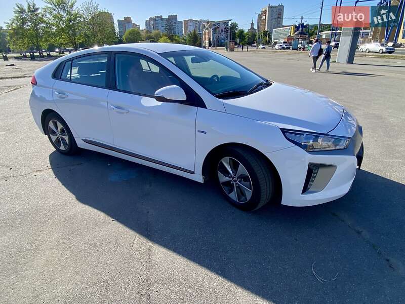 Хетчбек Hyundai Ioniq 2018 в Харкові