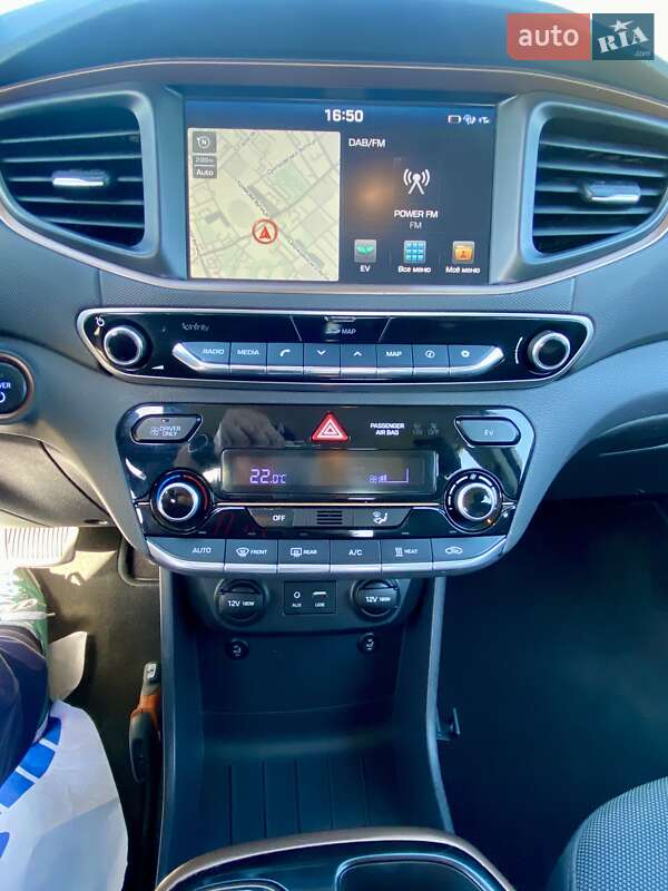 Хетчбек Hyundai Ioniq 2018 в Харкові