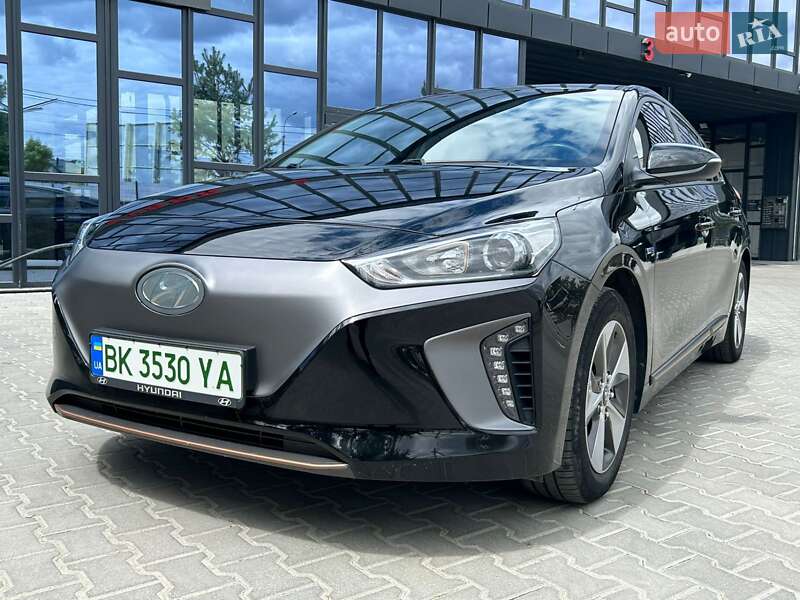 Хэтчбек Hyundai Ioniq 2017 в Ровно