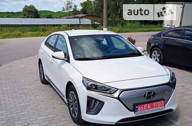 Ліфтбек Hyundai Ioniq 2021 в Чернівцях