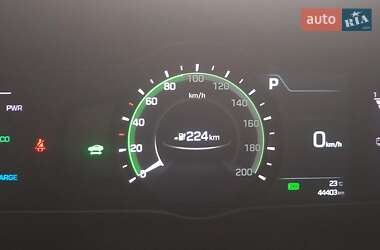 Хэтчбек Hyundai Ioniq 2017 в Каменском