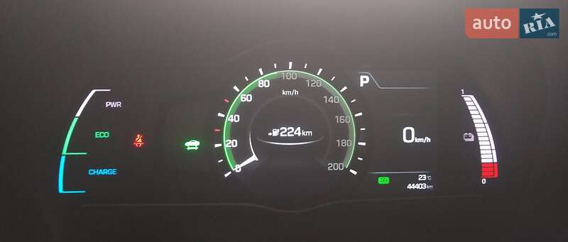 Хэтчбек Hyundai Ioniq 2017 в Каменском фото 3 Хэтчбек Hyundai Ioniq 2017 в Каменском