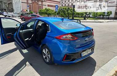 Хэтчбек Hyundai Ioniq 2018 в Одессе