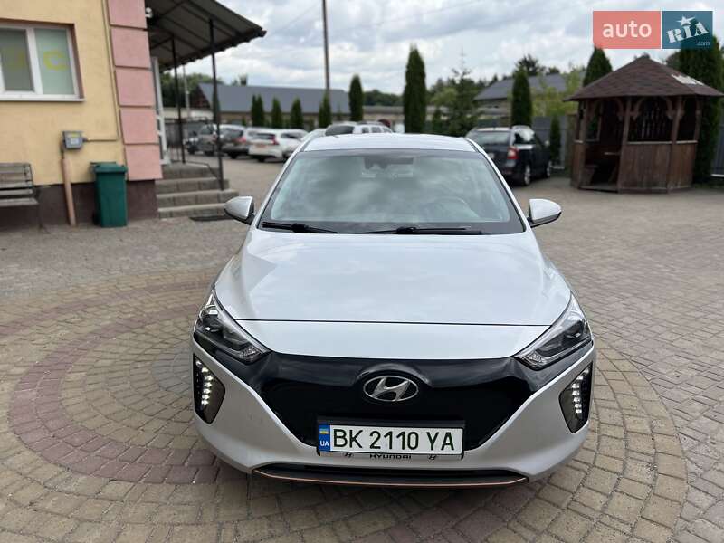 Хетчбек Hyundai Ioniq 2018 в Радивиліві