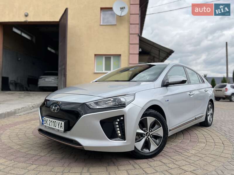 Хетчбек Hyundai Ioniq 2018 в Радивиліві