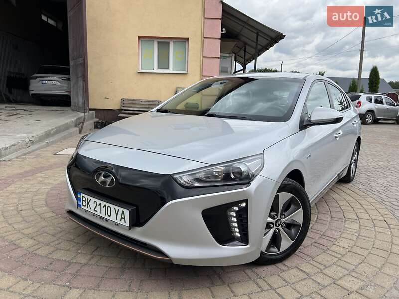 Хетчбек Hyundai Ioniq 2018 в Радивиліві
