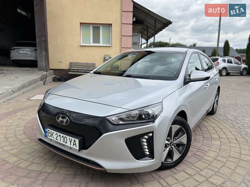 Хетчбек Hyundai Ioniq 2018 в Радивиліві