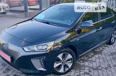 Хэтчбек Hyundai Ioniq 2017 в Каменец-Подольском