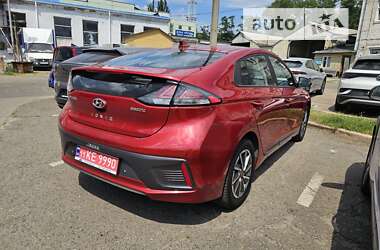 Лифтбек Hyundai Ioniq 2021 в Киеве