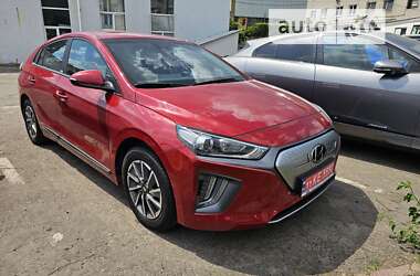 Лифтбек Hyundai Ioniq 2021 в Киеве