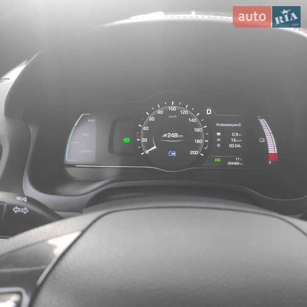 Хетчбек Hyundai Ioniq 2017 в Хмільнику
