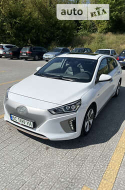 Хэтчбек Hyundai Ioniq 2018 в Львове