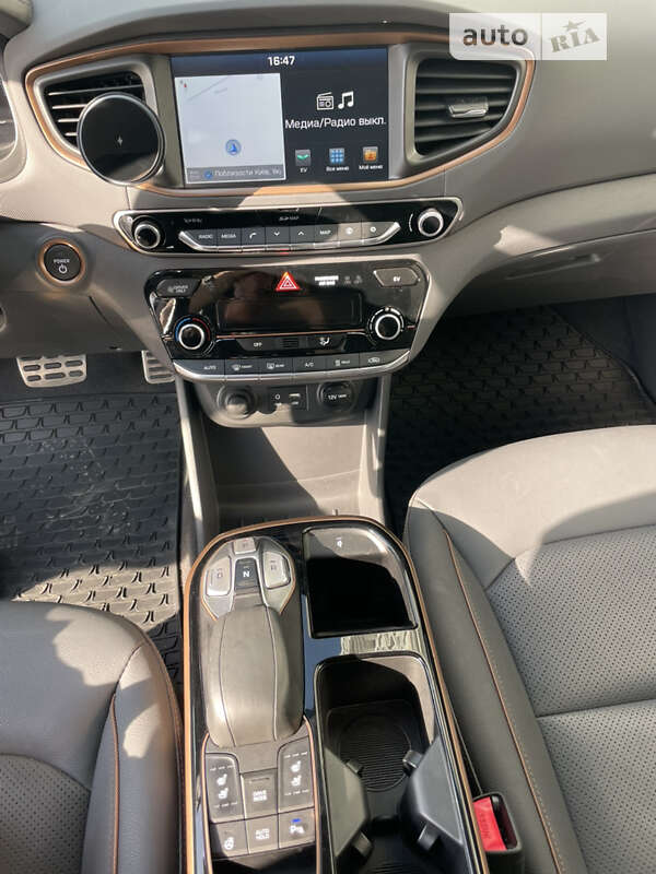 Лифтбек Hyundai Ioniq 2019 в Одессе