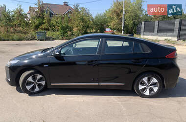 Хетчбек Hyundai Ioniq 2018 в 