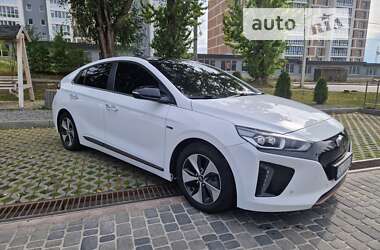 Хэтчбек Hyundai Ioniq 2017 в Тернополе