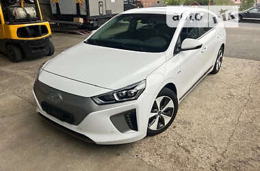 Лифтбек Hyundai Ioniq 2019 в Ровно