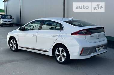 Хэтчбек Hyundai Ioniq 2018 в Виннице