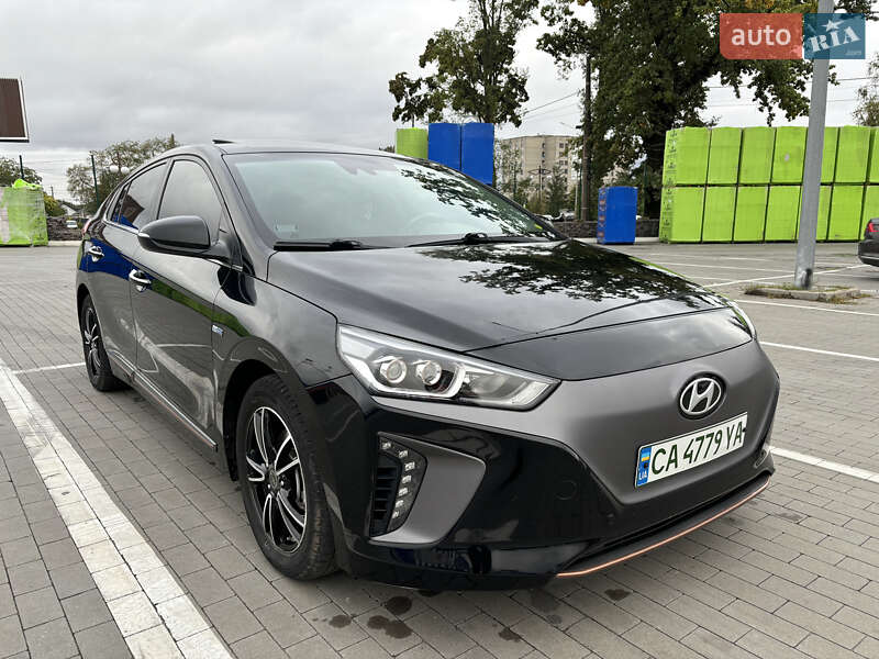 Хетчбек Hyundai Ioniq 2017 в Умані