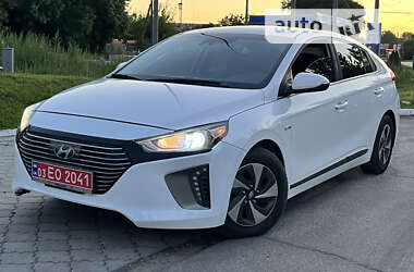 Хэтчбек Hyundai Ioniq 2017 в Луцке