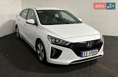 Хетчбек Hyundai Ioniq 2017 в Вінниці