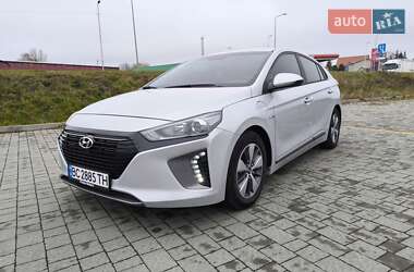 Лифтбек Hyundai Ioniq 2019 в Стрые