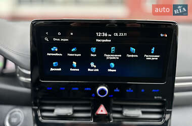 Лифтбек Hyundai Ioniq 2020 в 