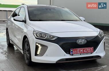 Хетчбек Hyundai Ioniq 2017 в Вінниці