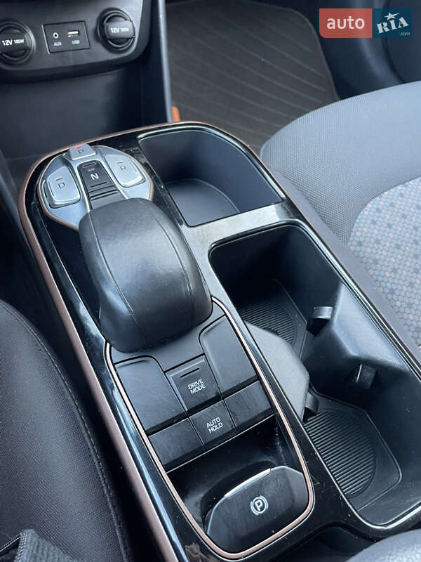 Хэтчбек Hyundai Ioniq 2017 в Ужгороде