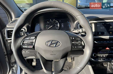 Лифтбек Hyundai Ioniq 2019 в 