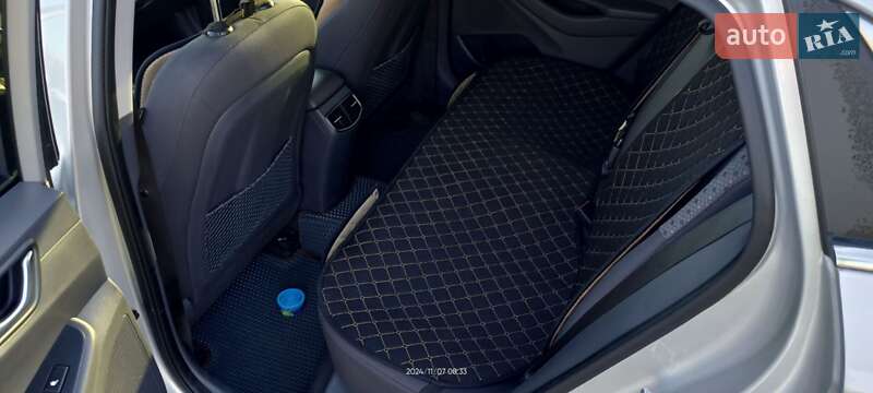 Хетчбек Hyundai Ioniq 2018 в Києві