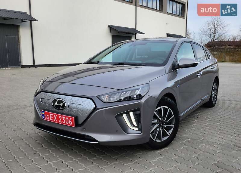 Ліфтбек Hyundai Ioniq 2020 в Бориславі