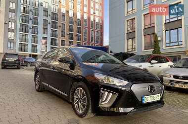 Лифтбек Hyundai Ioniq 2021 в Львове