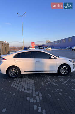 Хэтчбек Hyundai Ioniq 2019 в Виннице