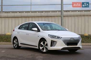 Хетчбек Hyundai Ioniq 2017 в Києві